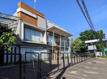 Gedung Hook Bintaro Utama Tangerang Istimewa