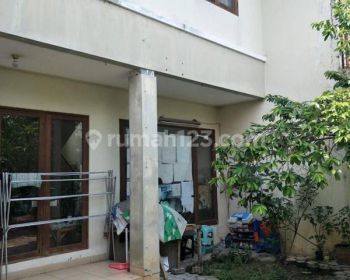 Dijual Cepat Rumah di Cluster Heliconia Harapan Indah Bekasi