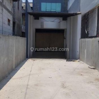 Dijual Murah Ruko 3.5 Lantai SHM di Peta Barat, Jakarta Barat