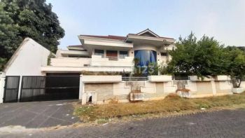 Rumah Mewah di Perumahan Taman Kedoya Kebon Jeruk Jakarta Barat