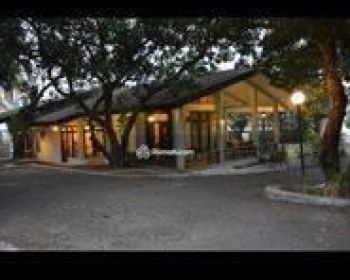 Dijual Rumah 1 Lantai Dengan Tanah yang Luas di jagakarsa