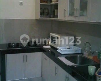 Town House Taman Paris Lippo Karawaci