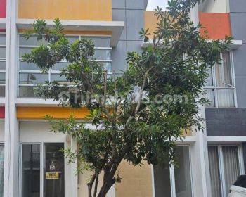 Rumah 2 lantai Gading serpong Tangerang Lokasi Strategis
