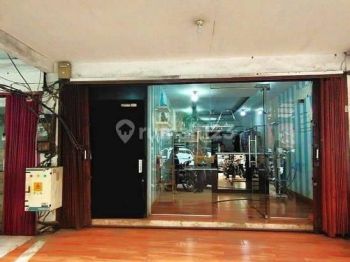 Ruko Boulevard Raya 2,5lt 4,5x16 72m Kelapa Gading Jakarta Utara