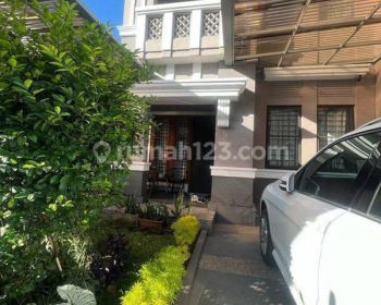 Rumah The Green Cluster Vineyard Kondisi Rapih Siap Huni