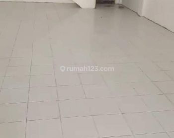 Ruko di Harapan Indah, Bekasi 135 M Bagus