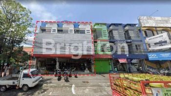 ruko strategis dikota cocok untuk supermarket, bisnis otomotif, kuliner . 3 ruko