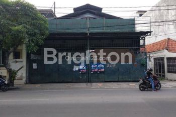 GUDANG SIAP PAKAI RAYA KENJERAN