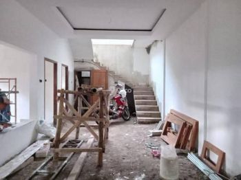 DIJUAL CEPAT SISA 2 UNIT SAJA RUMAH MEWAH HARGA MURAH 3 MENIT KE BANDARA
