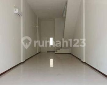 Ruko Bizpark Di Jl Madukoro Raya,Semarang