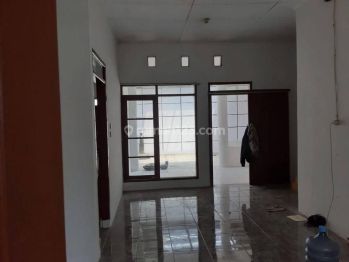 Disewakan Rumah Siap Huni Sudah Renovasi Taman Kopo Indah 2