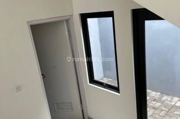 Ruko di Sunandar Priyo Sudarmo Malang , Malang