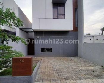 Rumah Bekasi Scandinavian Bebas Biaya Dekat Tol