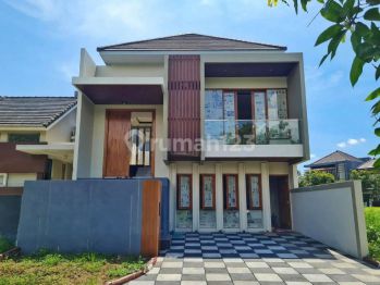 Rumah Baru Bagus Kawasan Elite Araya Greenwood Golf Malang