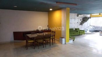 Disewakan Ruang Usaha Area Kebayoran Baru