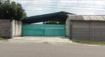 Gudang MURAH industri akses kontainer di Kebakkramat Karanganyar