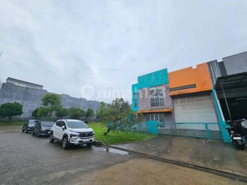 Disewakan Gudang siap Pakai Bagus di Taman Tekno BSD 360 m