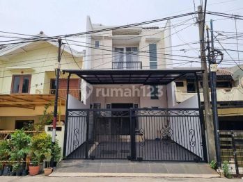 Janur indah 6x 17, hadap timur, bagus, shm, jalan besar, jalan ke mall, siap