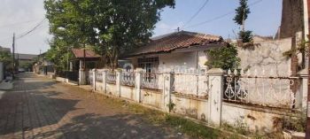 Rumah hitung tanah di Margahayu Raya