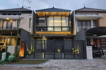 Rumah San Antonio Pakuwon City Minimalis Siap Huni Carport 2