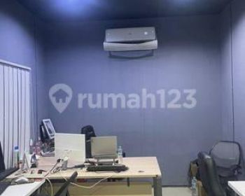 Ruko Gandeng Kelapa Gading 3 Lantai Strategis