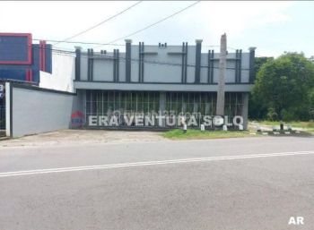 Ruang-usaha di Sragen, Sragen 600 m