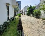 thumbnail-rumah-2-lantai-bagus-di-kebagusan-jakarta-selatan-2