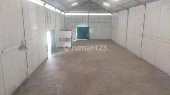 Disewakan gudang kantor di Gatsu Barat Bali