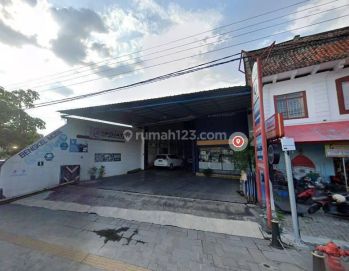 Dijual Gedung usaha di daerah yg ramai dan strategis