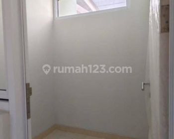 Rent Rumah: di Arcadia hoek