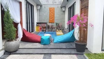 Disewakan villa 2 bedroom lokasi strategis di area Kerobokan dekat dengan area