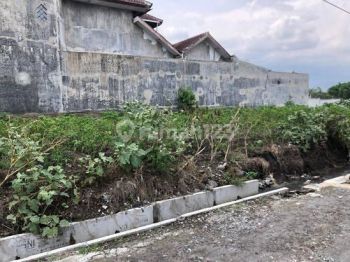 Tanah Suhat Kota Malang Dekat Patung Pesawat Akses Mobil