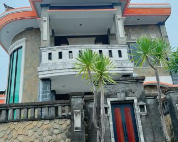 5 BEDROOMS HOUSE IN SIDAKARYA DENPASAR - BALI