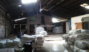 Dijual Gudang Ex Pabrik Wiyung