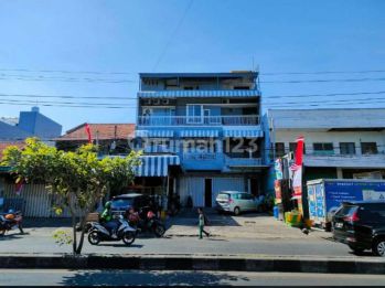 Bangunan Ruko 4 Lantai di Pusat Kota, 0 Jalan Raya Kembar di Jalan Raya Tembok