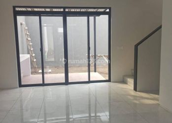 Rumah Kota Baru Parahyangan Tatar Simakirana