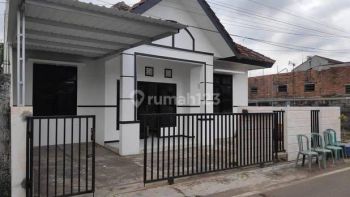 RUMAH HOOK DI SAWOJAJAR MALANG