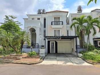 Rumah Mewah Di Kawasan Citraland Celebes