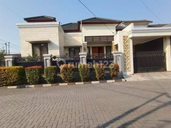 Dijual cepat rumah full furnished bagus luxury terawat di dalam komplek kopo