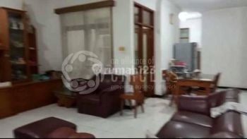 Mimpi Panjang Di Rumah Nyaman Area Maleber Bandung Kota