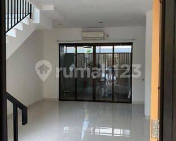 Rumah Minimalis Modern 3 KT Siap Huni Di Sektor 9 Bintaro Vc12397