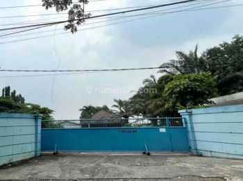 Pabrik dan Gudang Pandaan Pasuruan Dekat pintu Tol Pandaan.