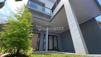 Rumah Desain Keren Modern Syariah Ujung Berung