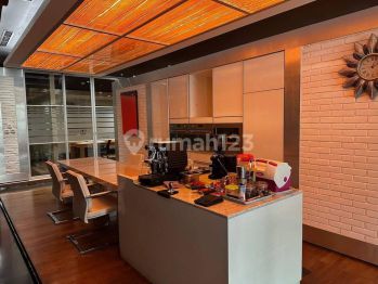 Rent Kantor: Equity Tower At Scbd