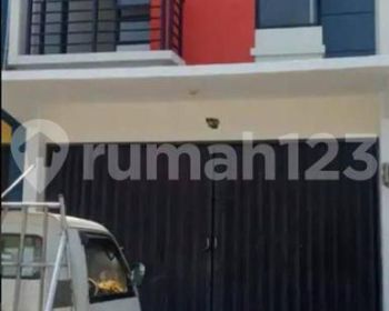 Dijual Ruko Siap Pakai di Taman Kopo Katapang Mainroad Bandung