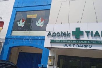 ruko disewakan bukit darmo golf surabaya