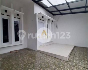 Rumah siap Huni di Komplek Taman Kopo Indah  Bandung Bagus