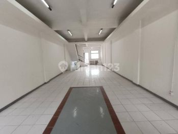 For Rent Ruko siap pakai di pusat kota Bandung Mainroad BKR