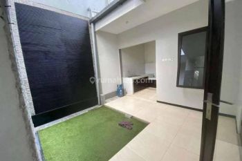 Disewakan Rumah Siap Huni Strategis Simpang Darmo Permai Selatan