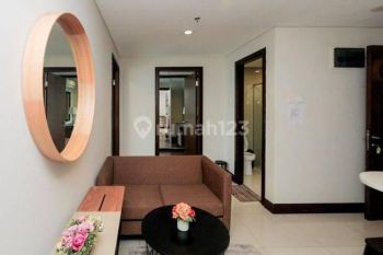 Apartemen EllRoyale di tengah kota yang  full furnished siap pakai